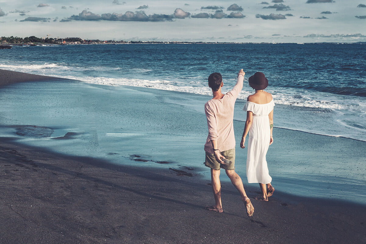 Toes in the Water, Arches in the Sand...